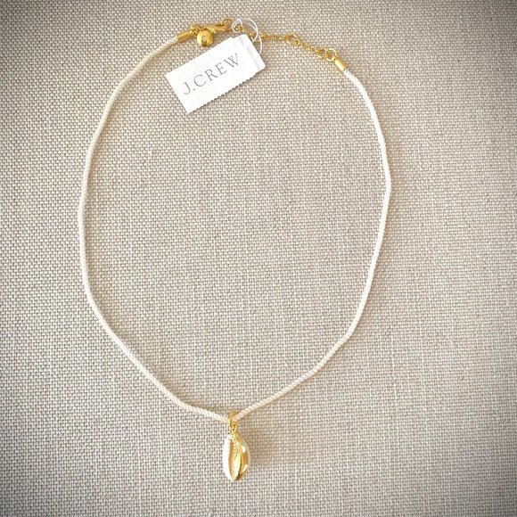 J. Crew NWT Seashell Charm Necklace - Picture 3 of 10